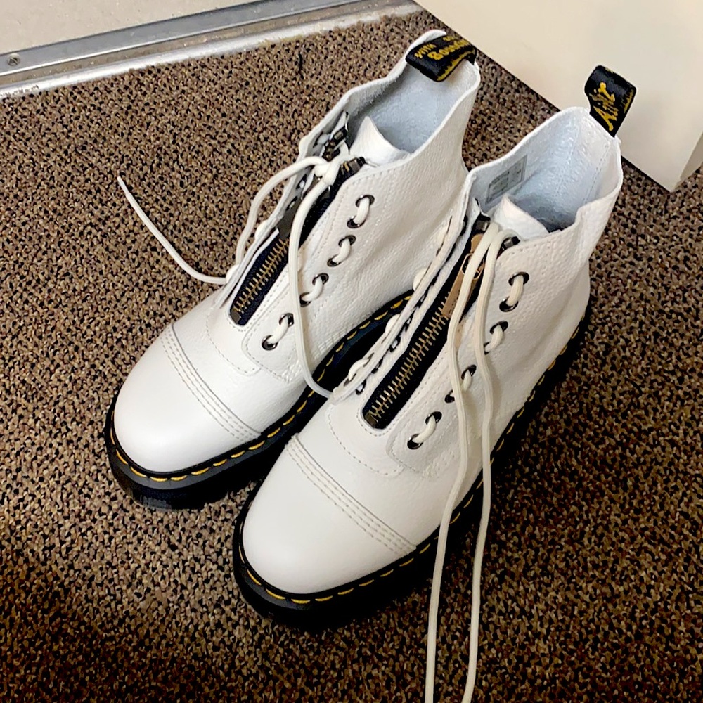 Doc martens platforms